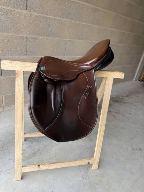 Sella da salto ostacoli Fleur de Lys inconnu 17.5" - 2016
