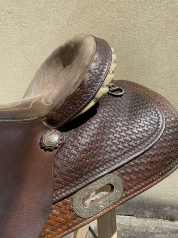 SELLA WESTERN BARREL 15&rdquo; OTTIME CONDIZIONI