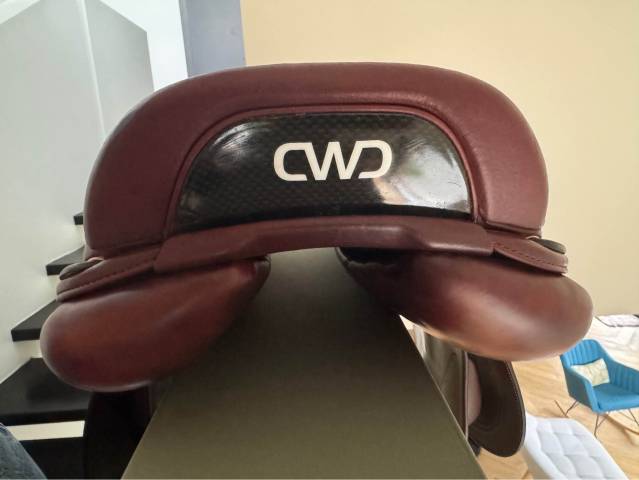Sella da salto ostacoli CWD  17.5" - 2021
