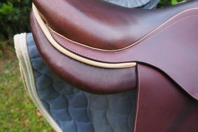 Sella mista  Zephyr Vall&eacute;e Sellier  17.5" - 2025
