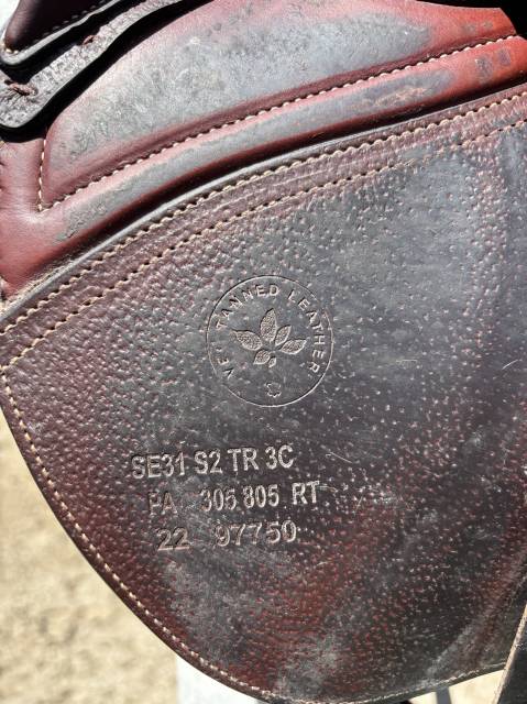 Sella da salto ostacoli CWD  17.5" - 2022