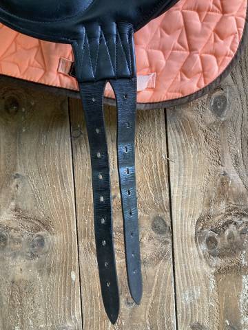 Sella da dressage Devoucoux Makila 17" - 2007