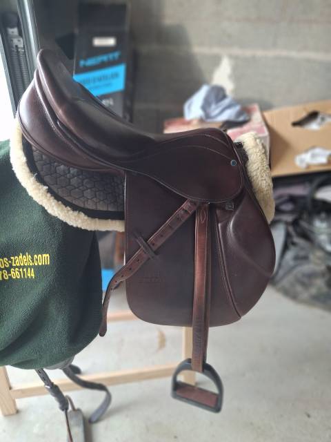Sella mista Stubben  17.5" - 2017