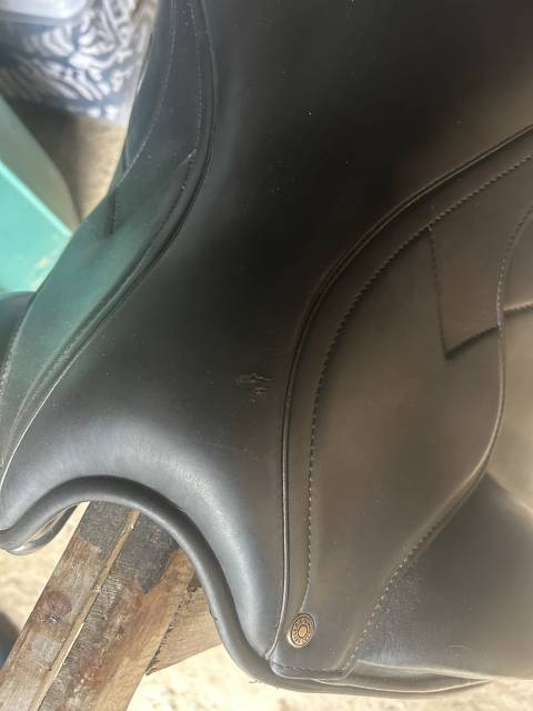 Sella da dressage Antar&egrave;s  17.5" - 2019