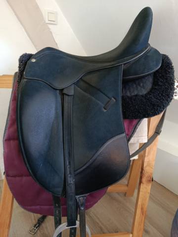 Sella da dressage Wintec  17" - 2020