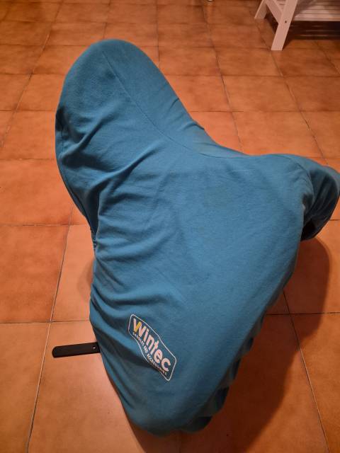 Sella da dressage Wintec  17.5" - 2024