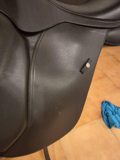 Sella da dressage Wintec  17.5" - 2024