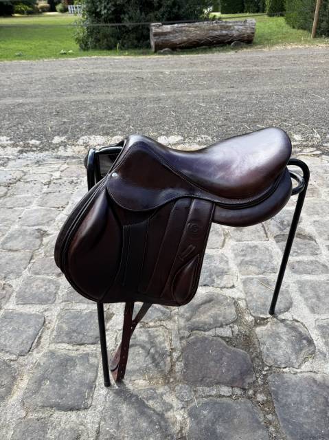 Sella da cross Forestier  17.5" - 2022