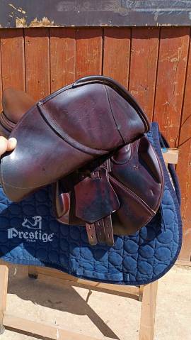 Sella da salto ostacoli Prestige Italia  17" - 2021