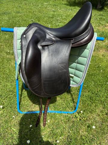Sella da dressage Childeric  17.5" - 2020
