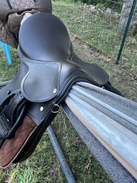 Sella mista Decathlon  17" - 2024