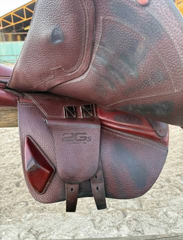 Sella da salto ostacoli CWD  15.5" - 2023
