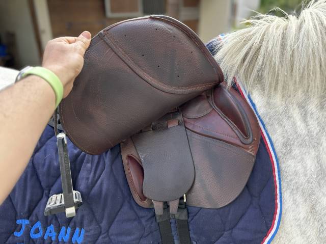 Sella Junior / Sella Pony CWD  15.5" - 2015