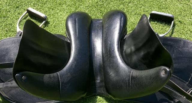 Sella da dressage Stubben  17.5" - 2019