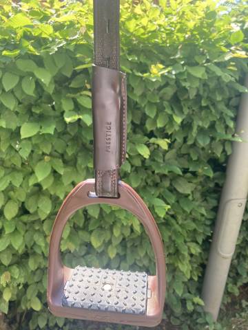 Sella da dressage Prestige Italia  18" - 2020