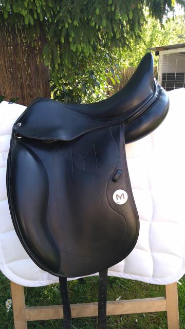 Sella da dressage Meyer  17" - 2017