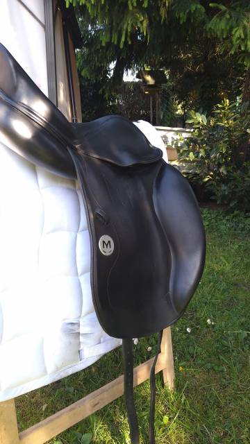 Sella da dressage Meyer  17" - 2017