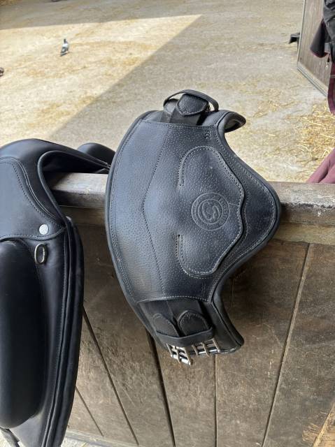 Sella da dressage Forestier  17" - 2024
