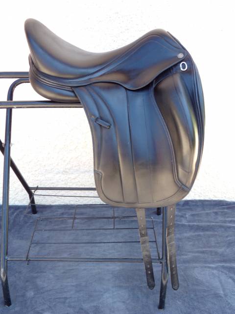 Sella da dressage Equipe DVKEM Carbone  17.5" - 2017