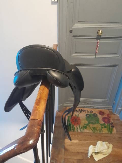 Sella da dressage  Dressage 17" - 2016