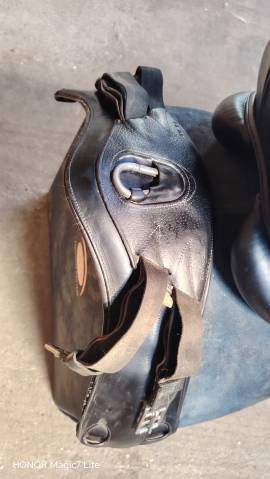 Sella da dressage Devoucoux  17.5" - 2015