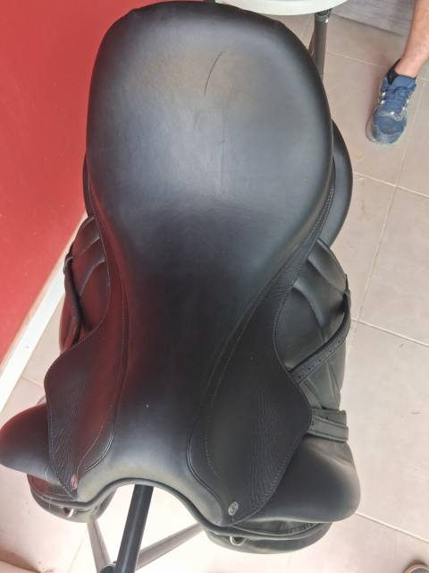 Sella da dressage Antar&egrave;s  17.5" - 2019