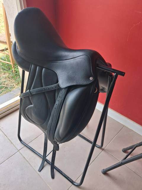 Sella da dressage Antar&egrave;s  17.5" - 2019