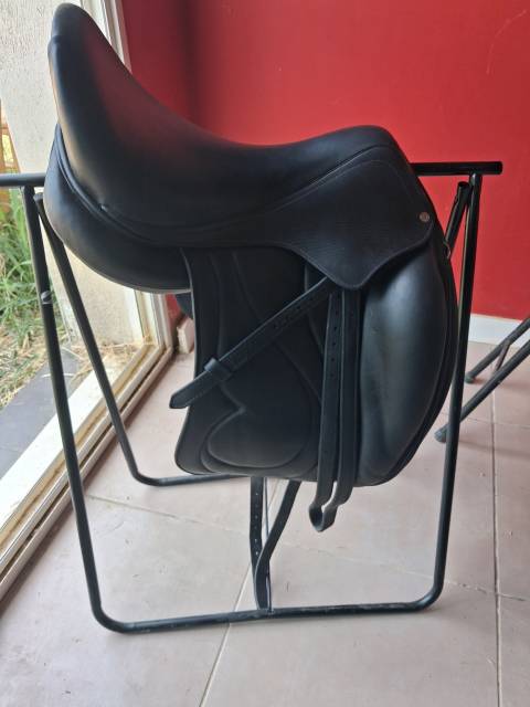 Sella da dressage Antar&egrave;s  17.5" - 2019