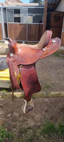 Sella western  Hereford brand by tex tan 17.5" - 2000