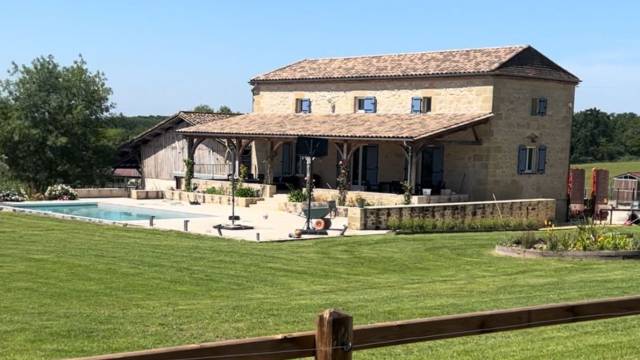 Propriet&agrave; equestre In vendita Lot-et-Garonne