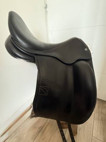 Sella da dressage Childeric  17.5" - 2018