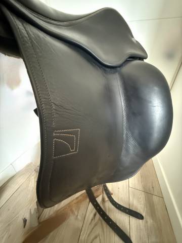Sella da dressage Childeric  17.5" - 2018