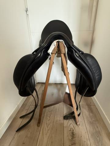 Sella da dressage Childeric  17.5" - 2018
