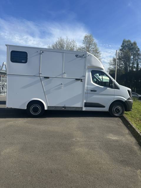 Van per Cavalli AP Petit Interstar L2  2026 Nuovo