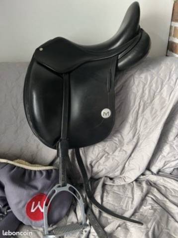 Sella da dressage Meyer Dressage 17" - 2014
