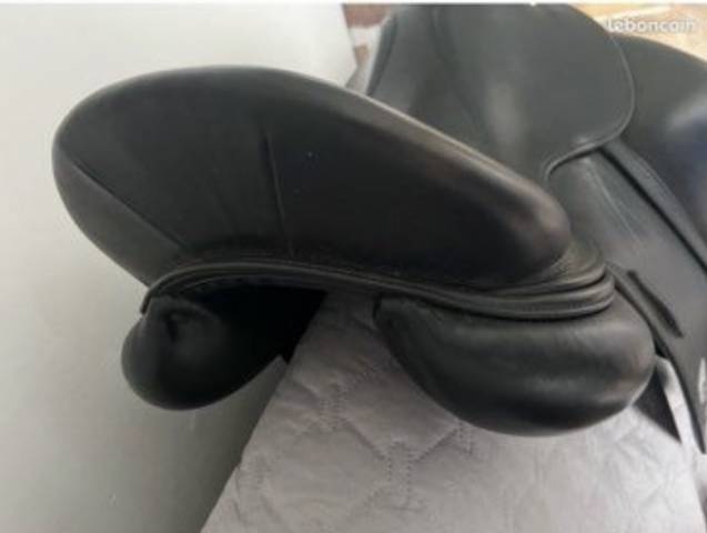 Sella da dressage Meyer Dressage 17" - 2014
