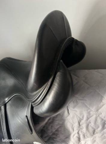 Sella da dressage Meyer Dressage 17" - 2014