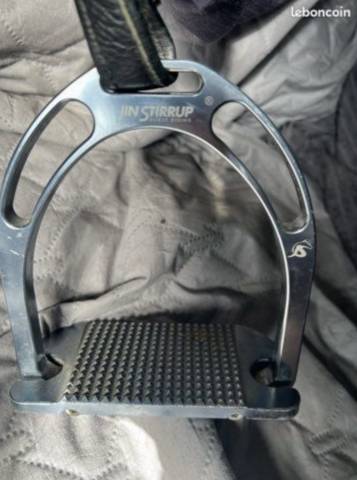 Sella da dressage Meyer Dressage 17" - 2014