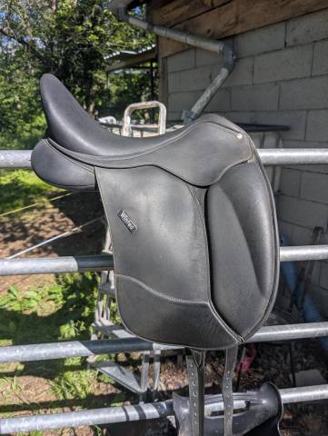 Sella da dressage Wintec  17" - 2010