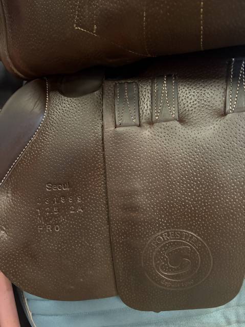 Sella da salto ostacoli Forestier  17.5" - 2025