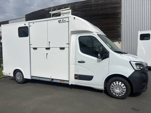 Van per Cavalli AP Petit Renault Master L3 2022 Nuovo