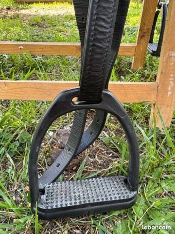 Sella da dressage Devoucoux  18" - 2010