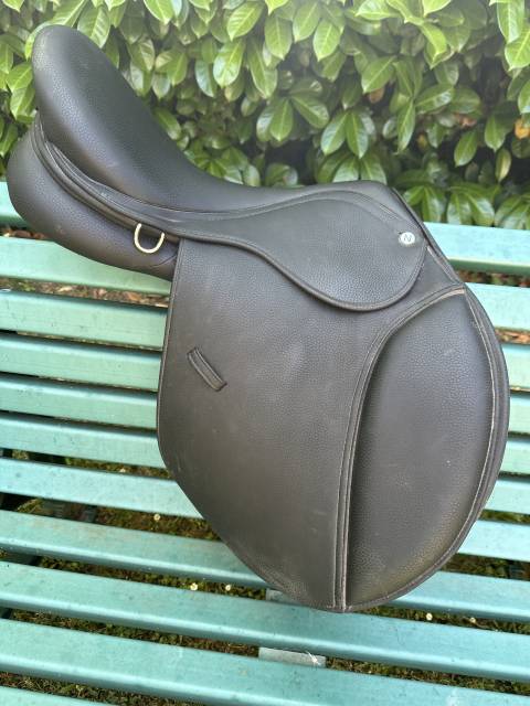 Sella mista Norton  17.5" - 2025