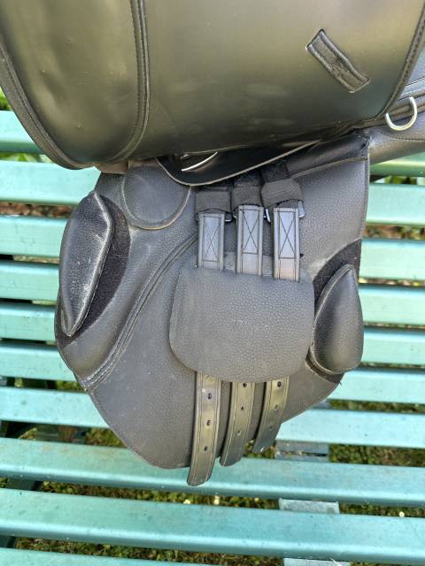 Sella mista Norton  17.5" - 2025