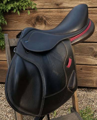 Altra sella Ikonic  16.5" - 2024
