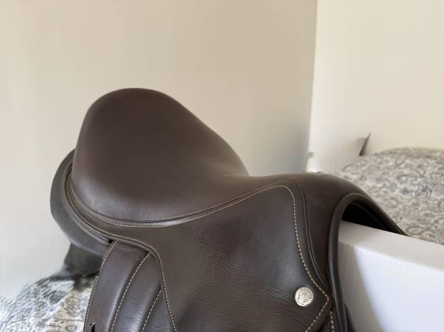 Sella da salto ostacoli Forestier  17.5" - 2018