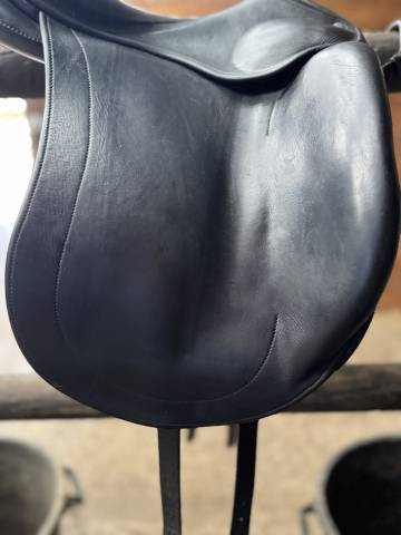 Sella da dressage Childeric  17.5" - 2015