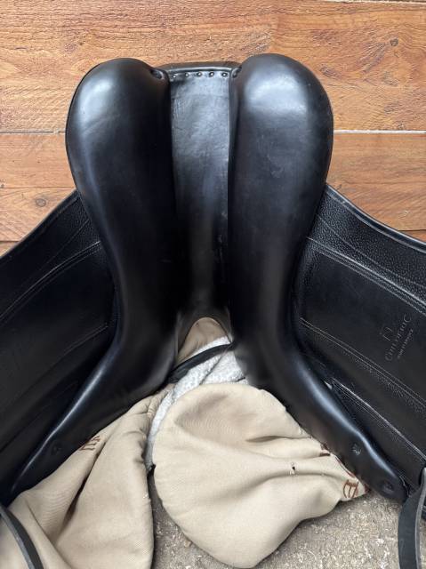 Sella da dressage Childeric  17.5" - 2015