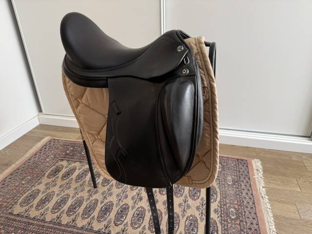 Sella da dressage Prestige Italia Philosophy K 17.5" - 2024