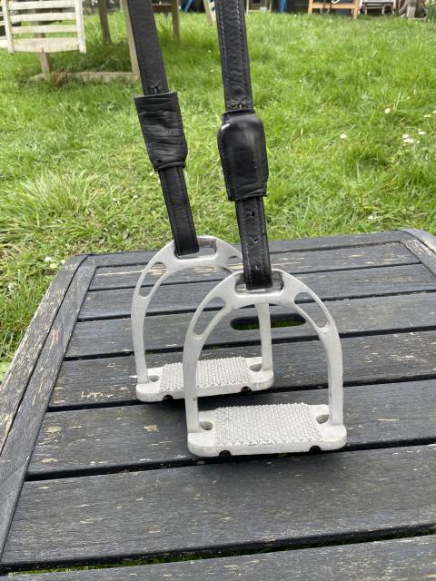 Sella da dressage Devoucoux  17" - 2017